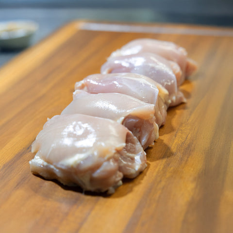 Air-chilled boneless chicken thighs - 15 Und approx (1,300gr) - 3 packs